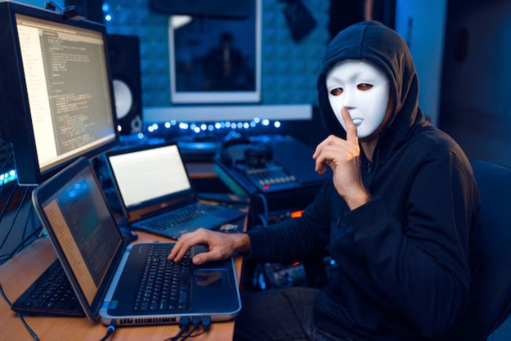 Hacker al lavoro