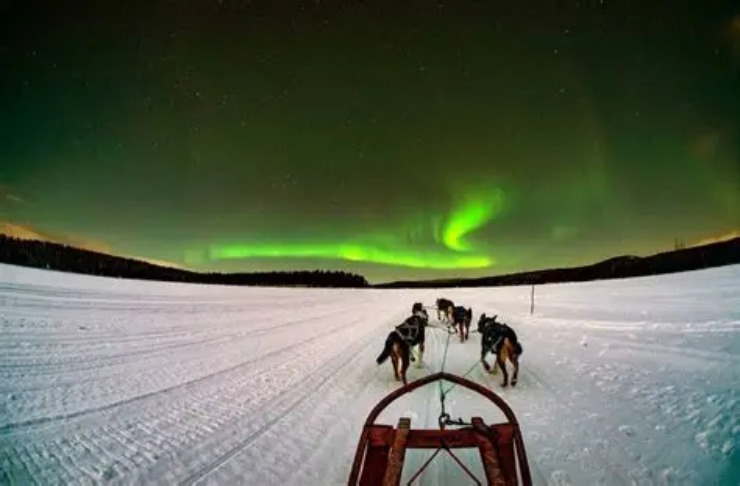 Caccia all'aurora boreale