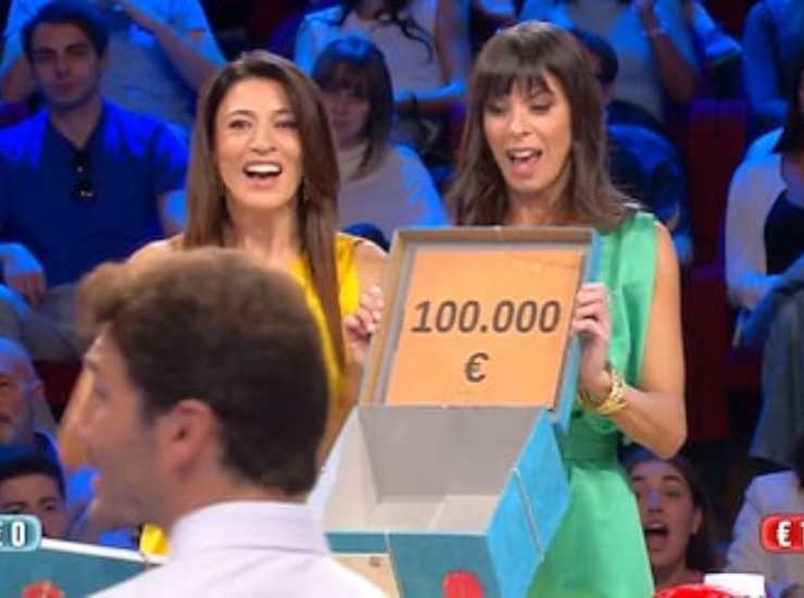 Stefano De Martino persi 500mila euro - Focusicilia.it (Fonte foto Canva)