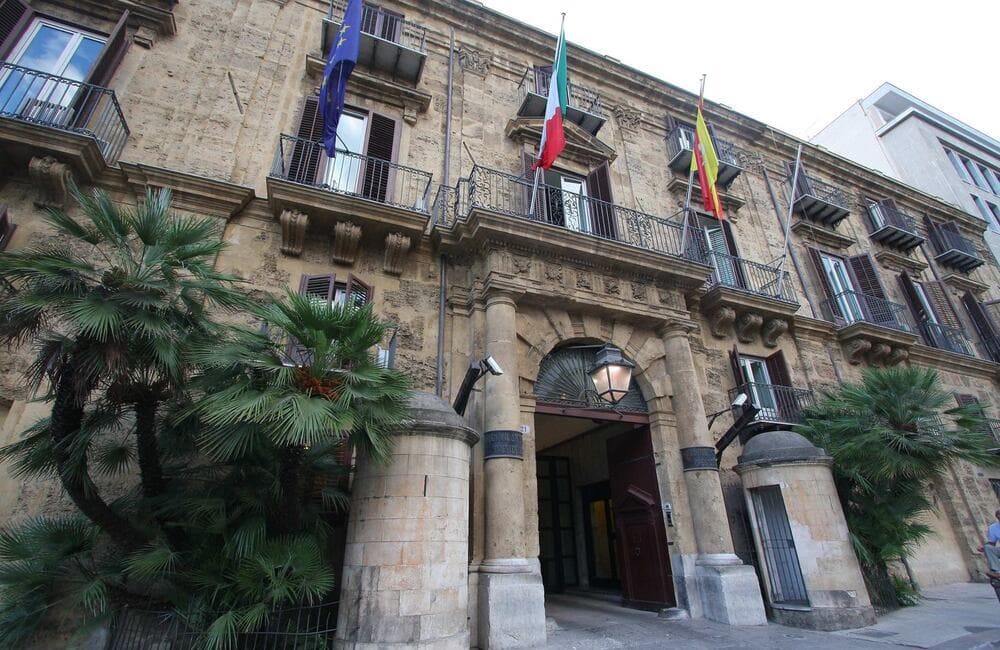 Regione richiama i pensionati, Ugl: “Un insulto ai dipendenti”