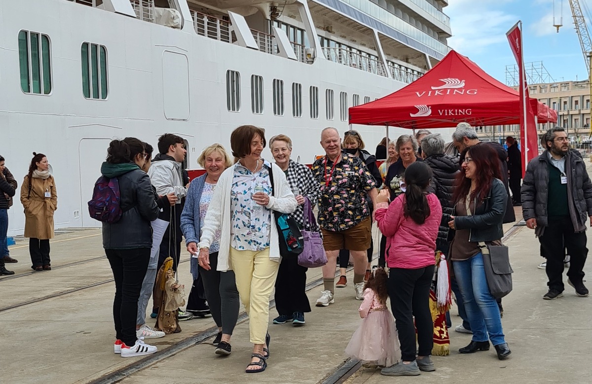 Porto di Messina, si va verso i 12,8 milioni di passeggeri nel 2023