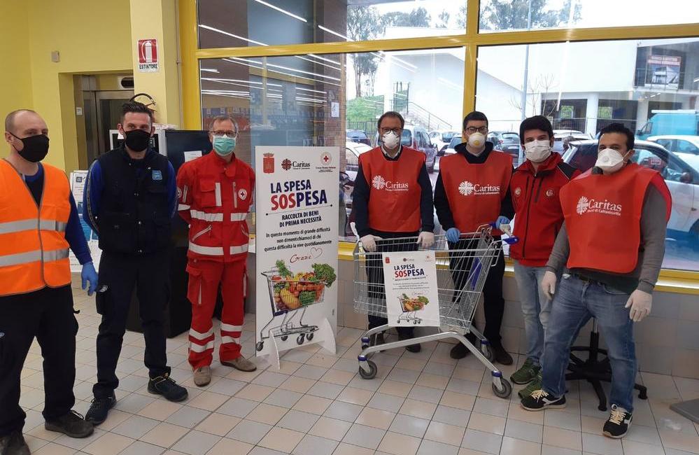 Soli, senza soldi e credito. La povertà in quarantena