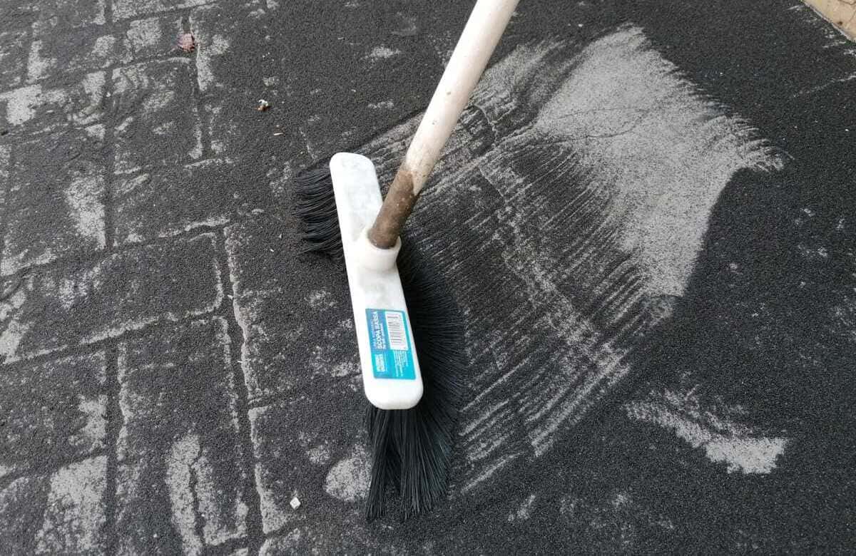 Catania, centri raccolta mobile a Nesima e Canalicchio per la cenere dell’Etna