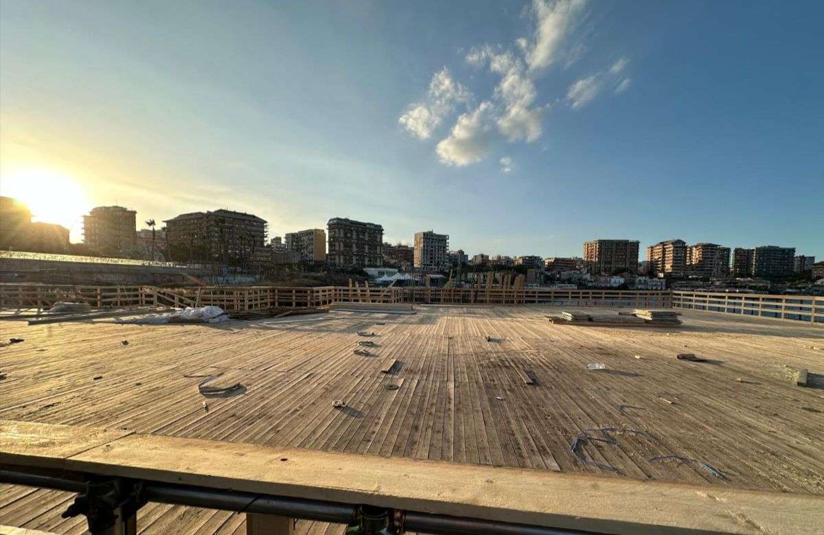 Catania: spiagge libere e solarium, aprono playa e piazza Europa