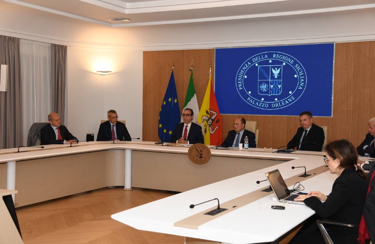 Isole minori, per i lavoratori pendolari sconto uguale a quello per i residenti