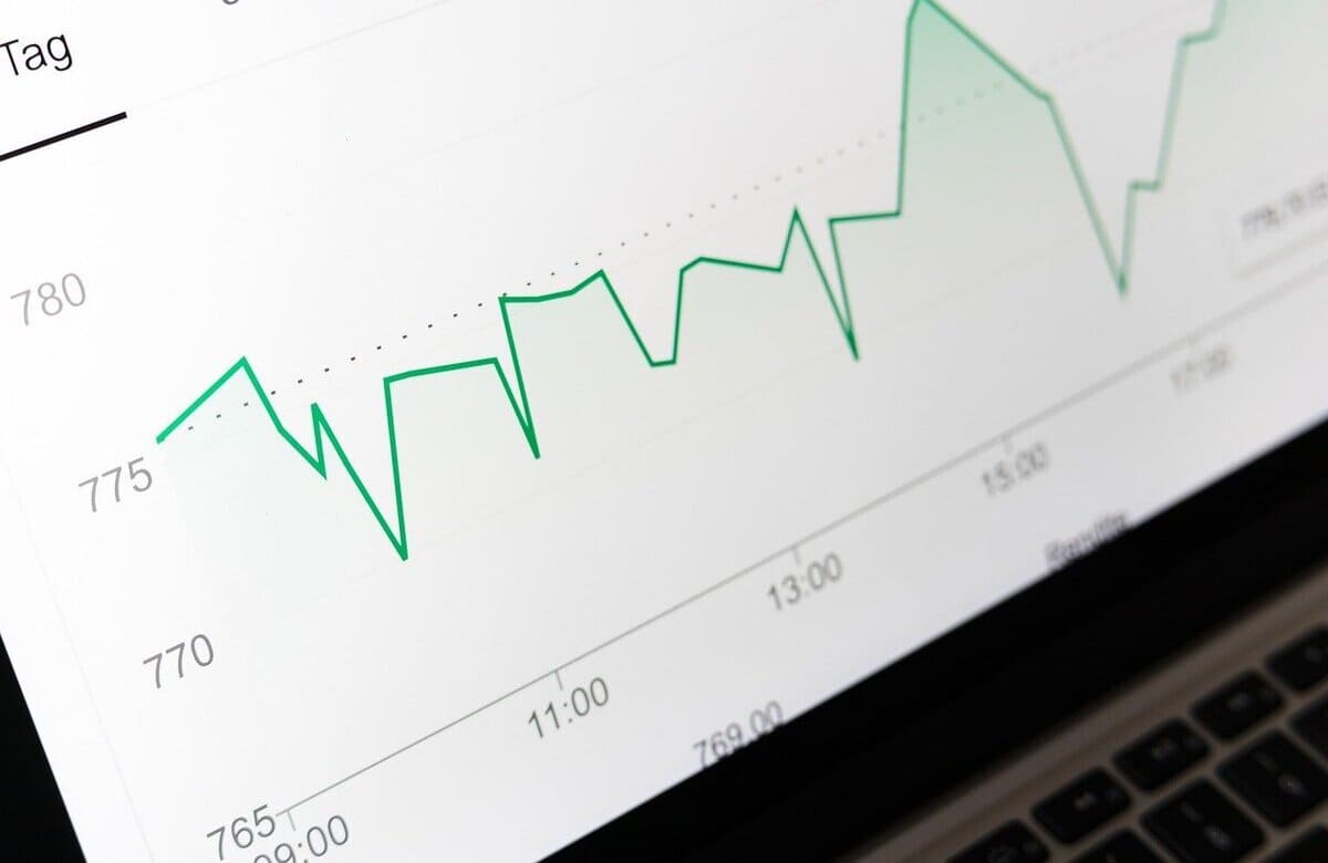 Sicilia, Svimez “taglia” il Pil 2022: solo 3,5% in più. “Serve il ponte sullo Stretto”