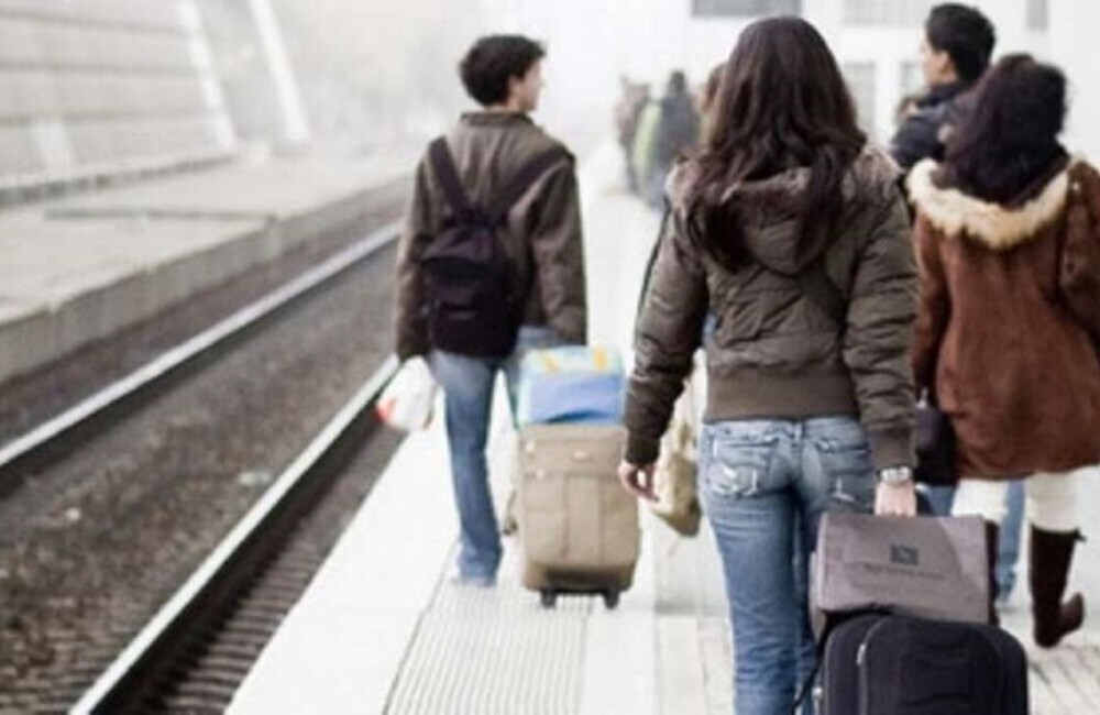 Fuga dalla Sicilia: meno 12 mila in un anno. Ma a emigrare sono più i lombardi