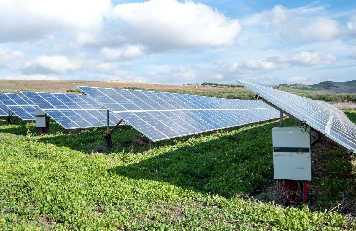 Energia rinnovabile: non basta. Cresce lentamente. Sicilia e buoni esempi