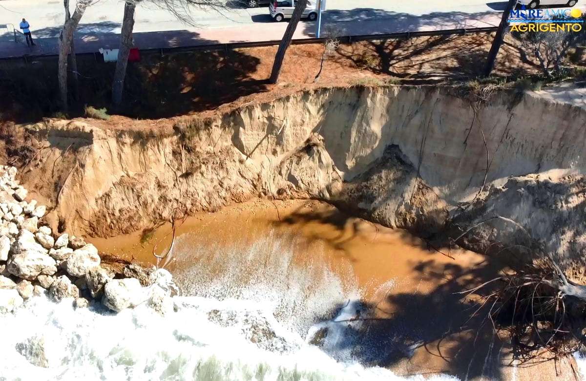 Agrigento quasi senza costa: lungomare e collina di Pirandello erosi dalle onde
