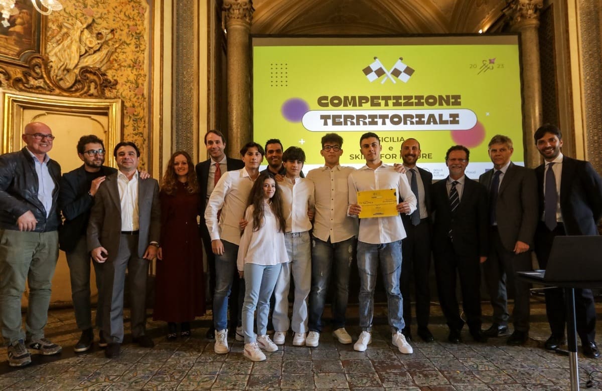Outfit creati dall’Intelligenza artificiale: studenti etnei vincono il premio JA Italia