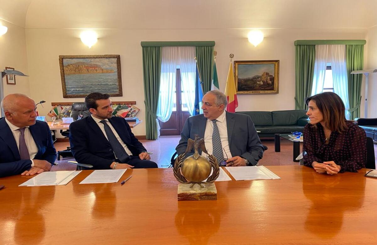 Palestre scolastiche aperte alle società sportive di Palermo
