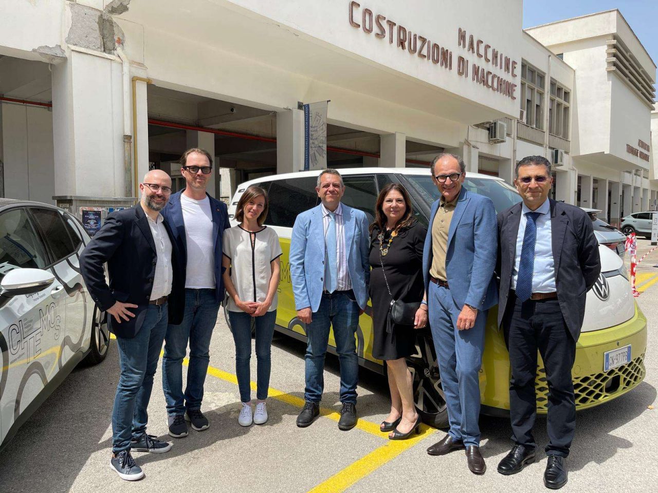 Ma in Sicilia si può viaggiare con l’auto elettrica? Il “test” da Palermo