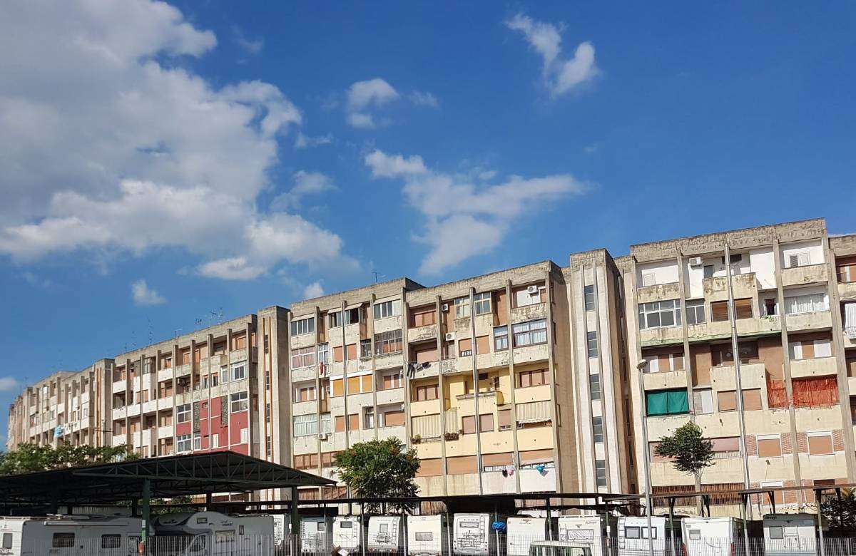 Droga a Catania, affare da 240 mila euro al giorno. 46 arrestati, 5 minorenni