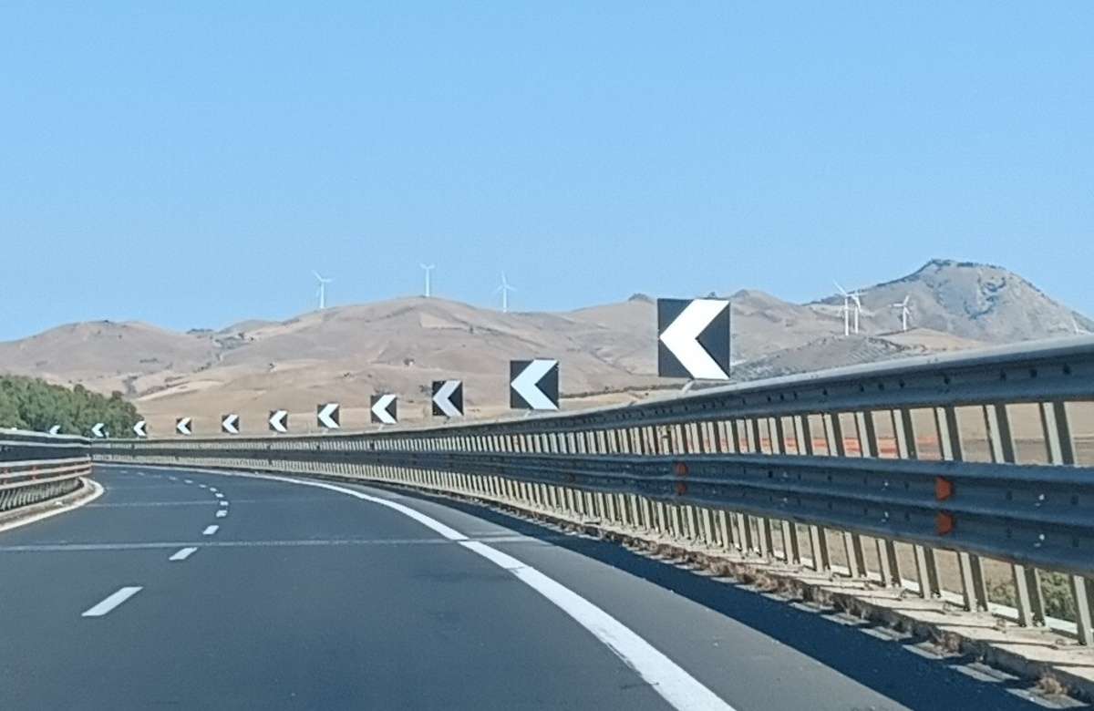 Ambiente, acqua, energia: le chiavi per l’economia del Sud. Svimez: Si può fare