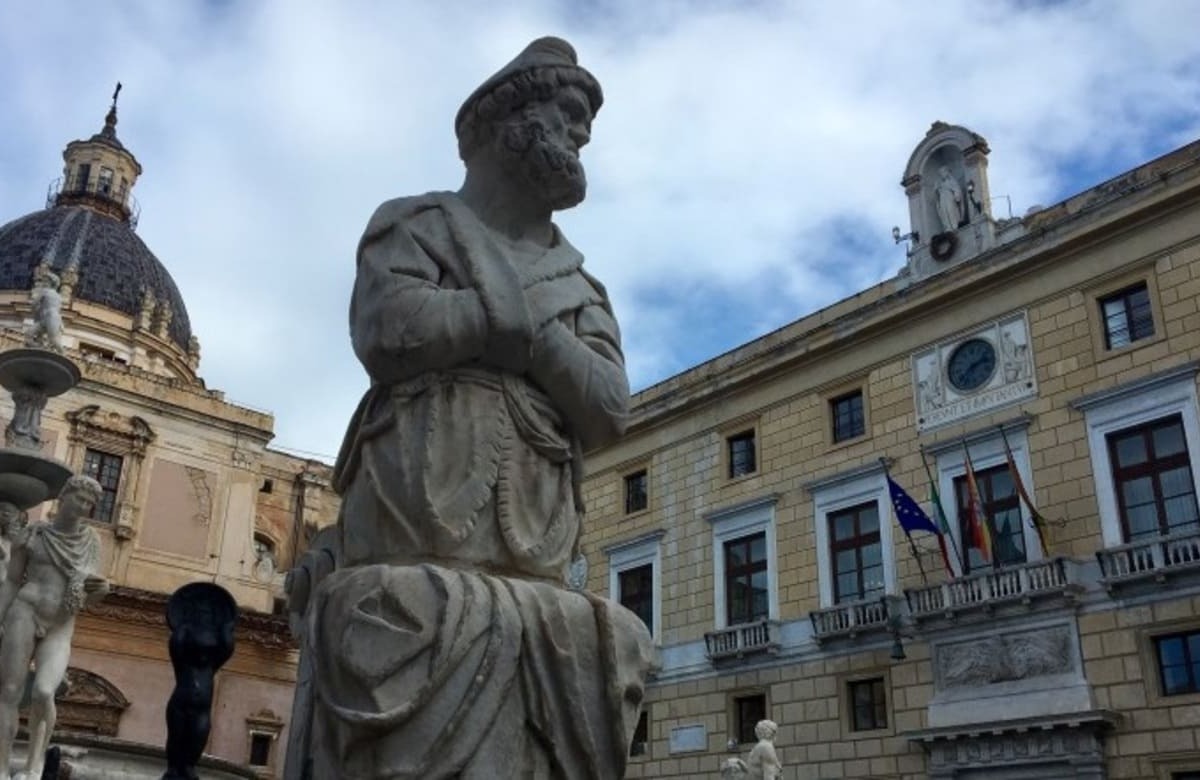 Palermo, persi 30 milioni per la gestione dei rifiuti: “Comune incapace”