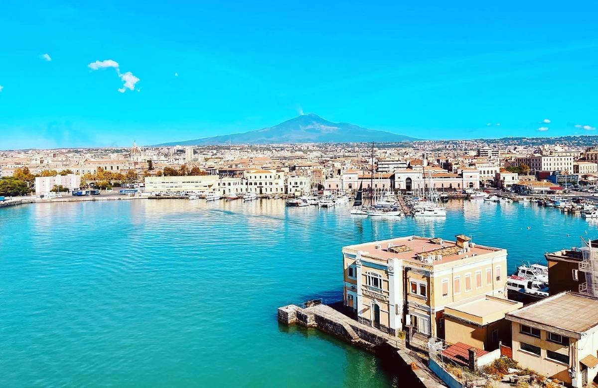 Catania, porto aperto alle visite dei giovani studenti