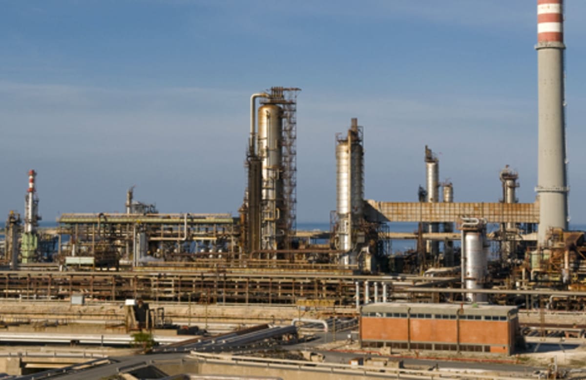 Lukoil Priolo, Ugl: “A garantire sia la Cassa depositi e prestiti”