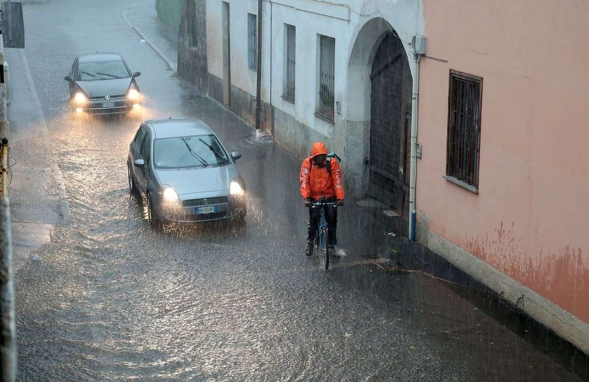 Rider al lavoro anche con il maltempo, Cgil, Filt e Nidil Catania: ‘Pericolo di vita’