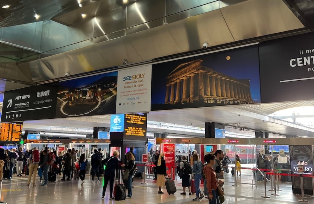 Turismo,  la campagna “SeeSicily” in 12  grandi stazioni ferroviarie italiane