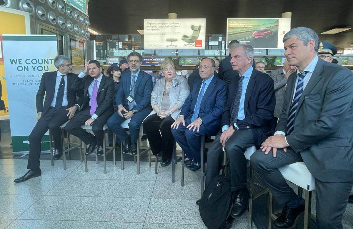 Fontanarossa festeggia 10 milioni di passeggeri transitati nel 2022