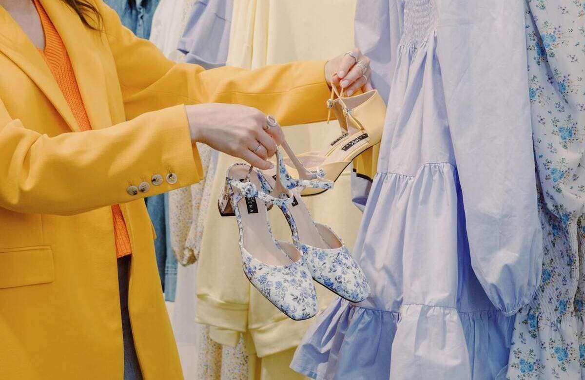 Saldi, in Sicilia scarpe e abiti nel mirino. Vola la spesa: 200 euro a famiglia, +10%