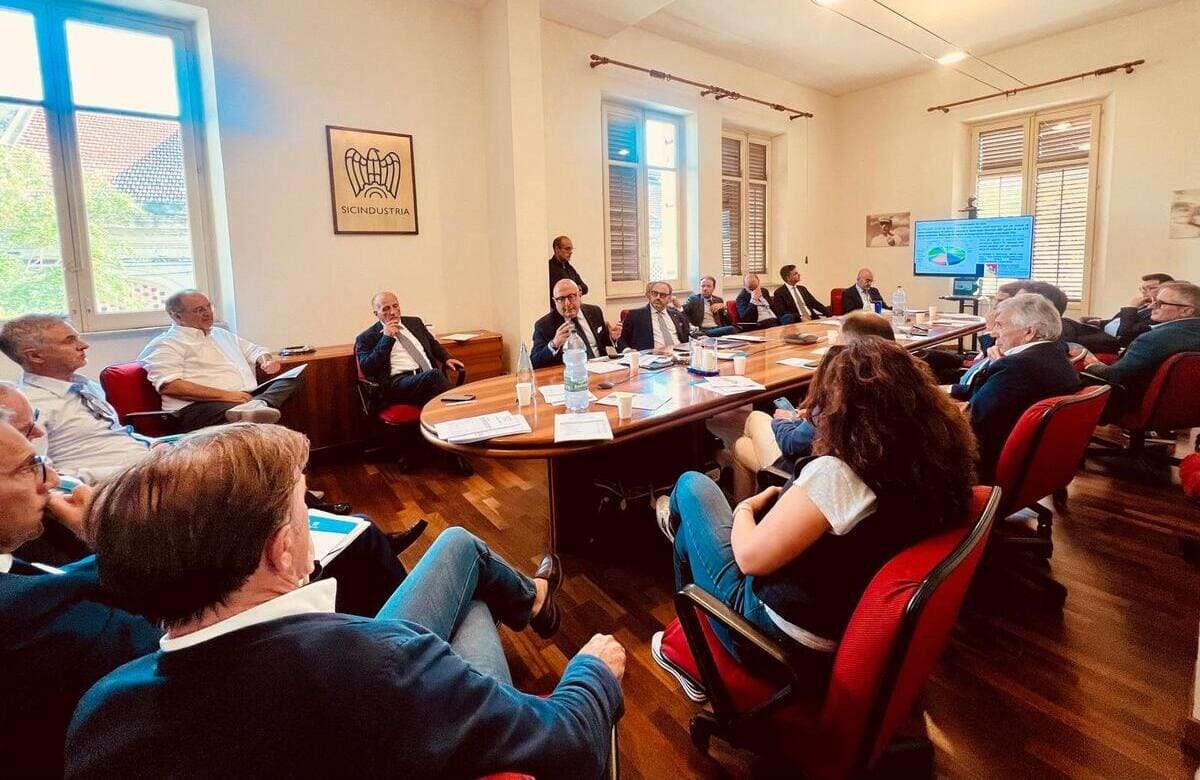 Cave, rifiuti, energia, nel 2023 valutate mille autorizzazioni: focus Sicindustria