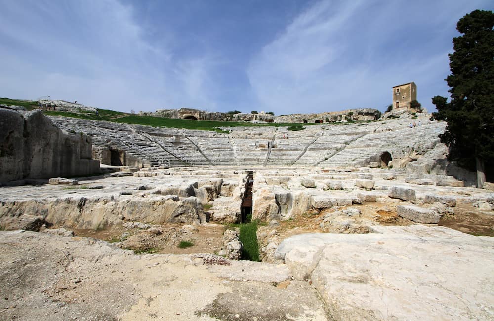 Concerti al Teatro di Siracusa, c’è chi dice no. Lettera all’Unesco
