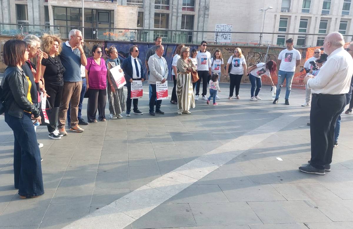 Suicidi e carenze d’organico, situazione critica nelle carceri