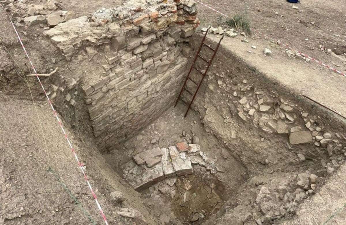 Terme, portici e mosaici: dal terreno di Tusa riemerge la Storia. Foto degli scavi