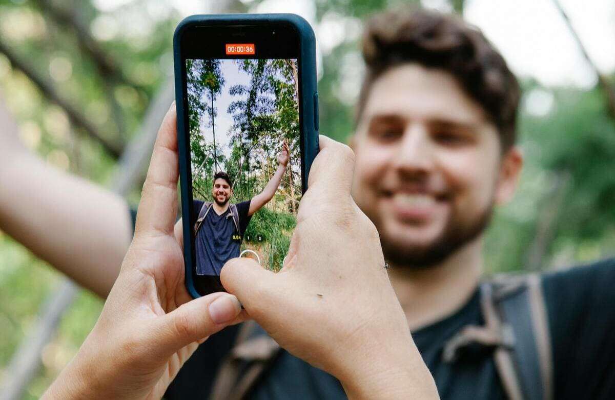 Vacanze, truffe web in agguato. Giovani più colpiti: cercano di spendere meno
