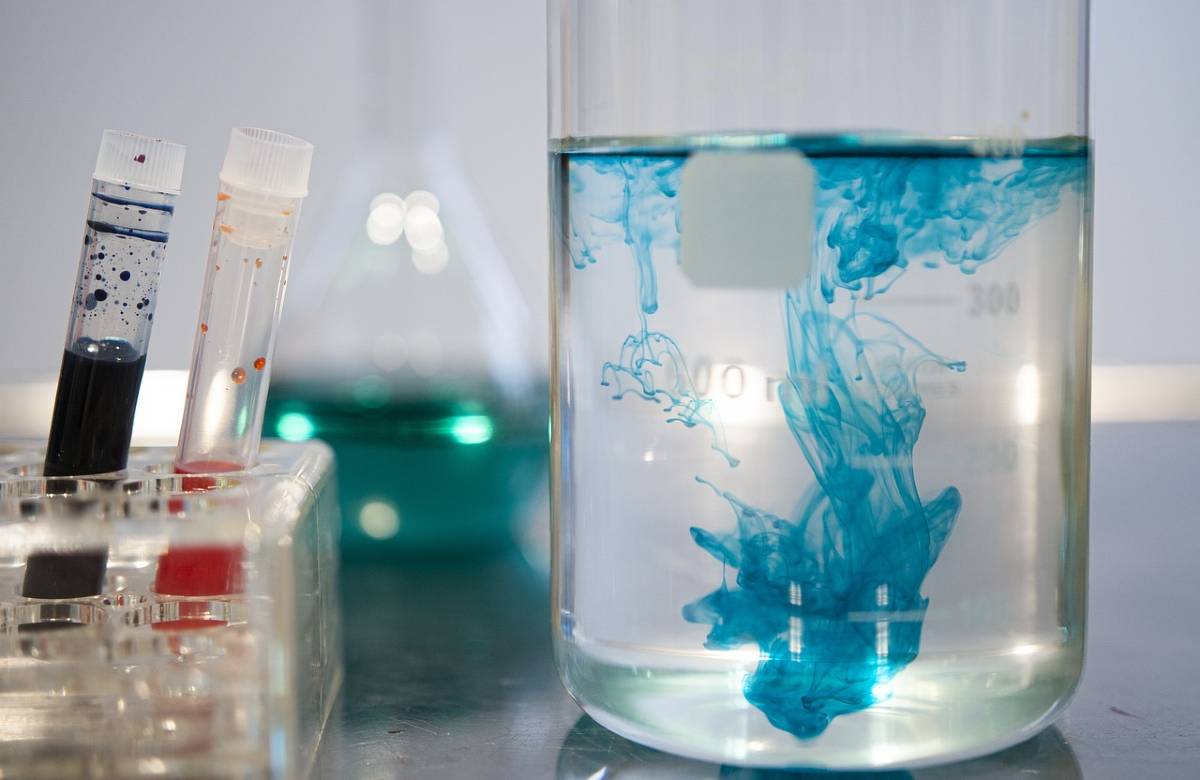 L’acqua delle nostre sorgenti e quel ‘retrogusto’ di nitrati e pesticidi