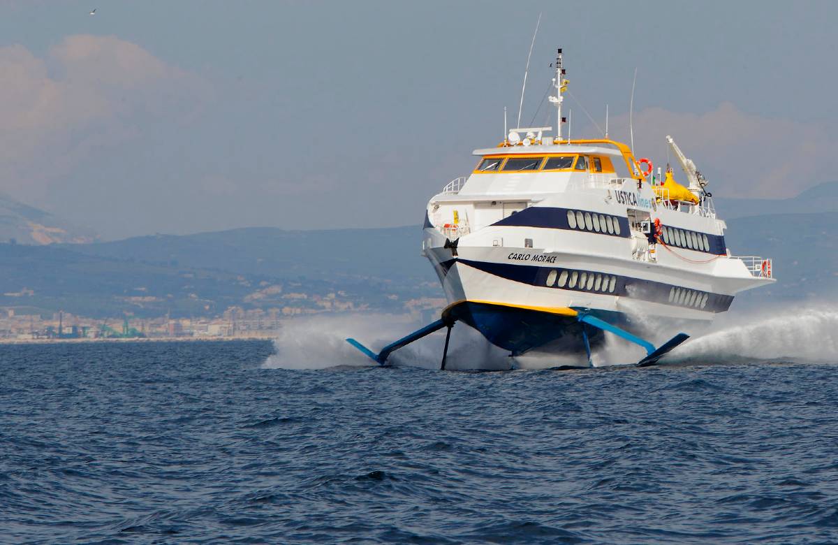 Trasporti isole minori, prossimi sconti per i pendolari dei servizi