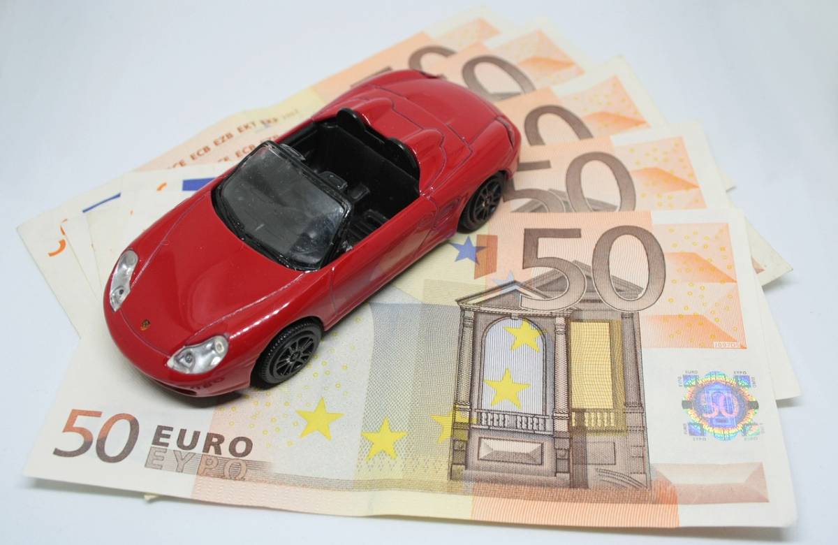 Regione, “straccia bollo” prorogata di un mese. A novembre incassati 32 milioni