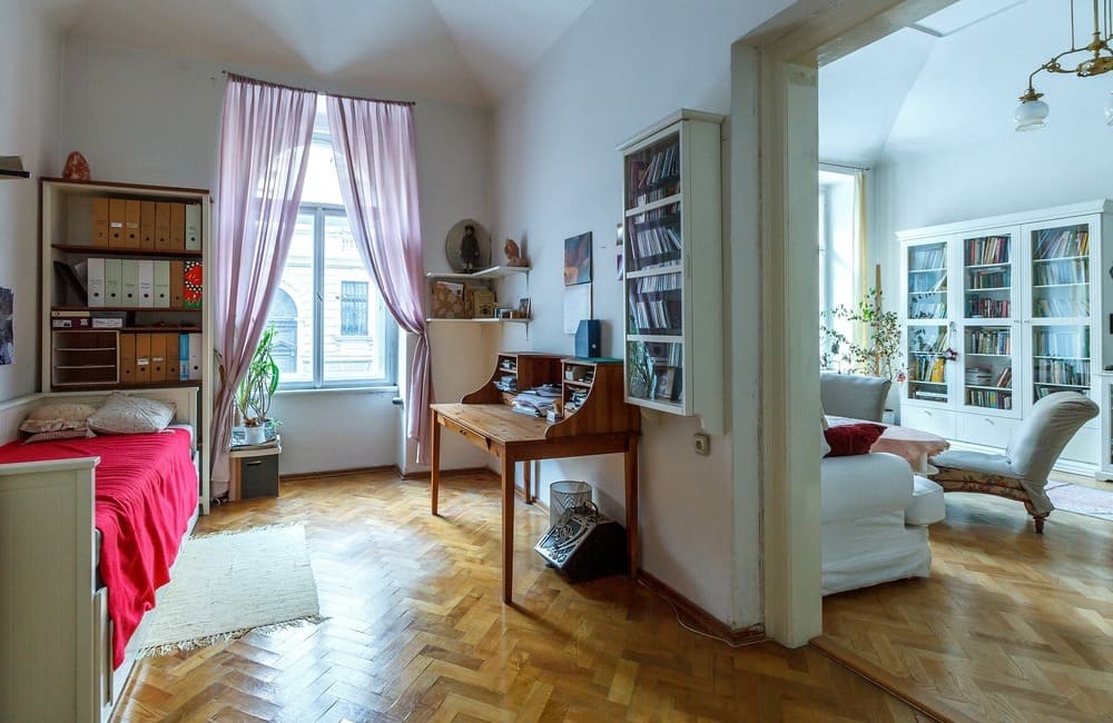 Sì alle visite negli immobili abitati