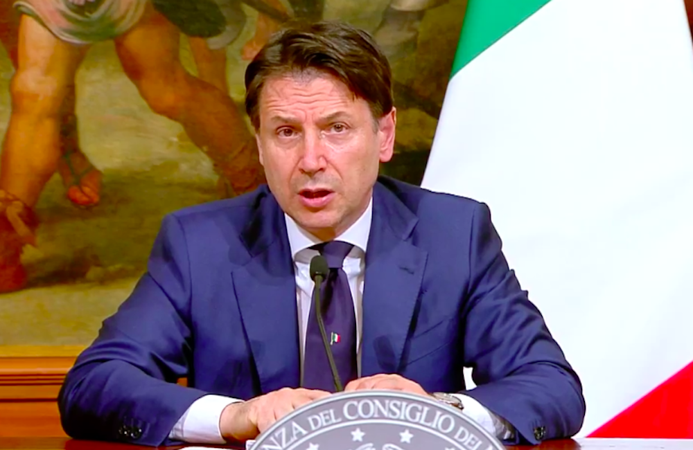 Reddito di emergenza e sgravi per le aziende: il decreto rilancio