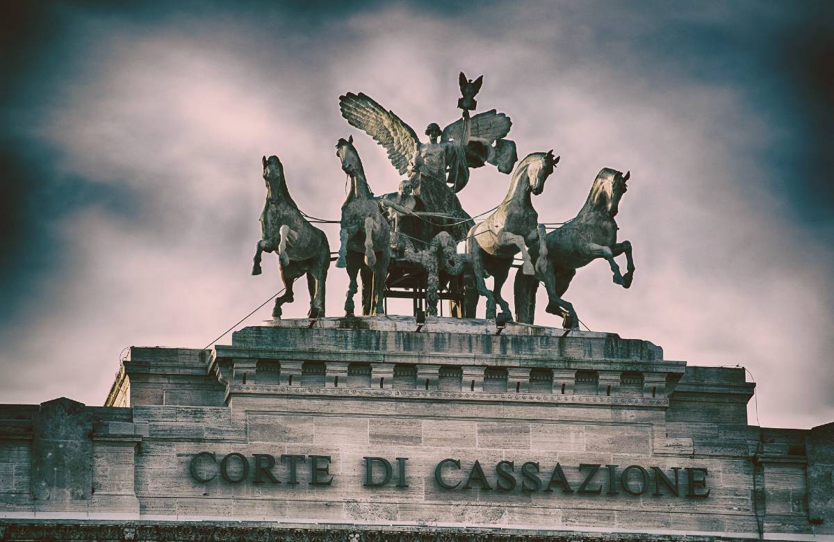 Risarcimento del danno: sentenza Cassazione con riparto oneri probatori