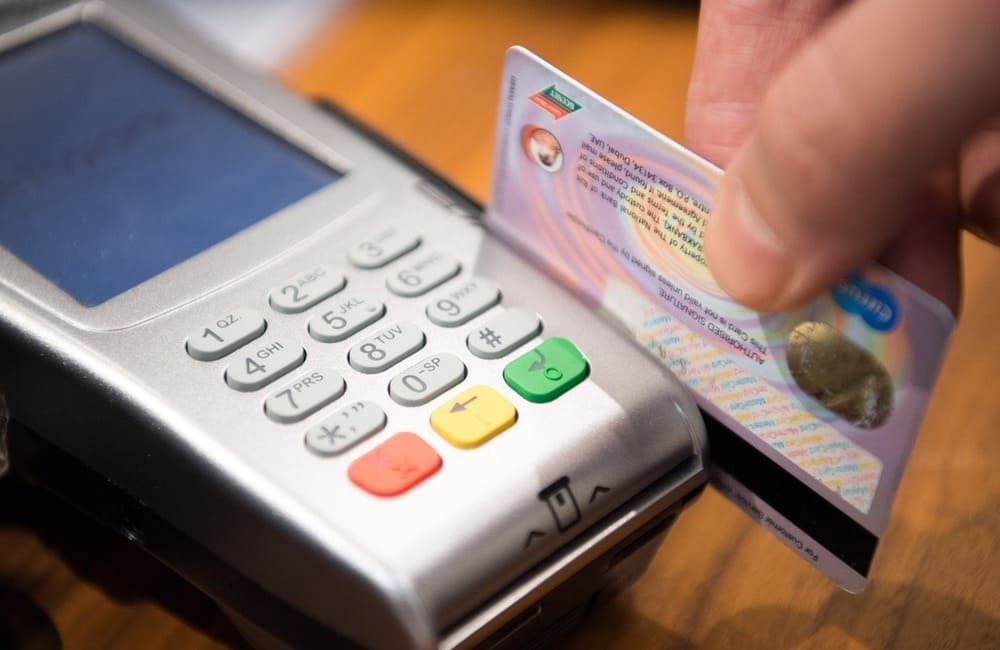Catania, dal 2 maggio la carta d’identità si paga solo in digitale. Ecco cosa serve