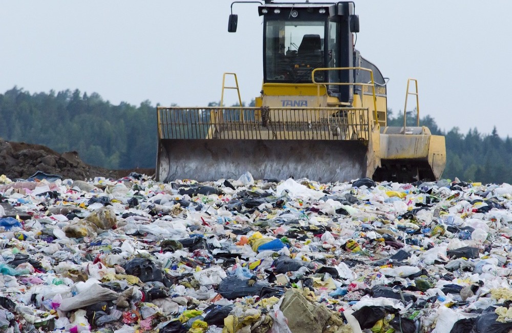 Rifiuti, 30 milioni del Pnrr per bonificare discarica nel messinese: Roma approva
