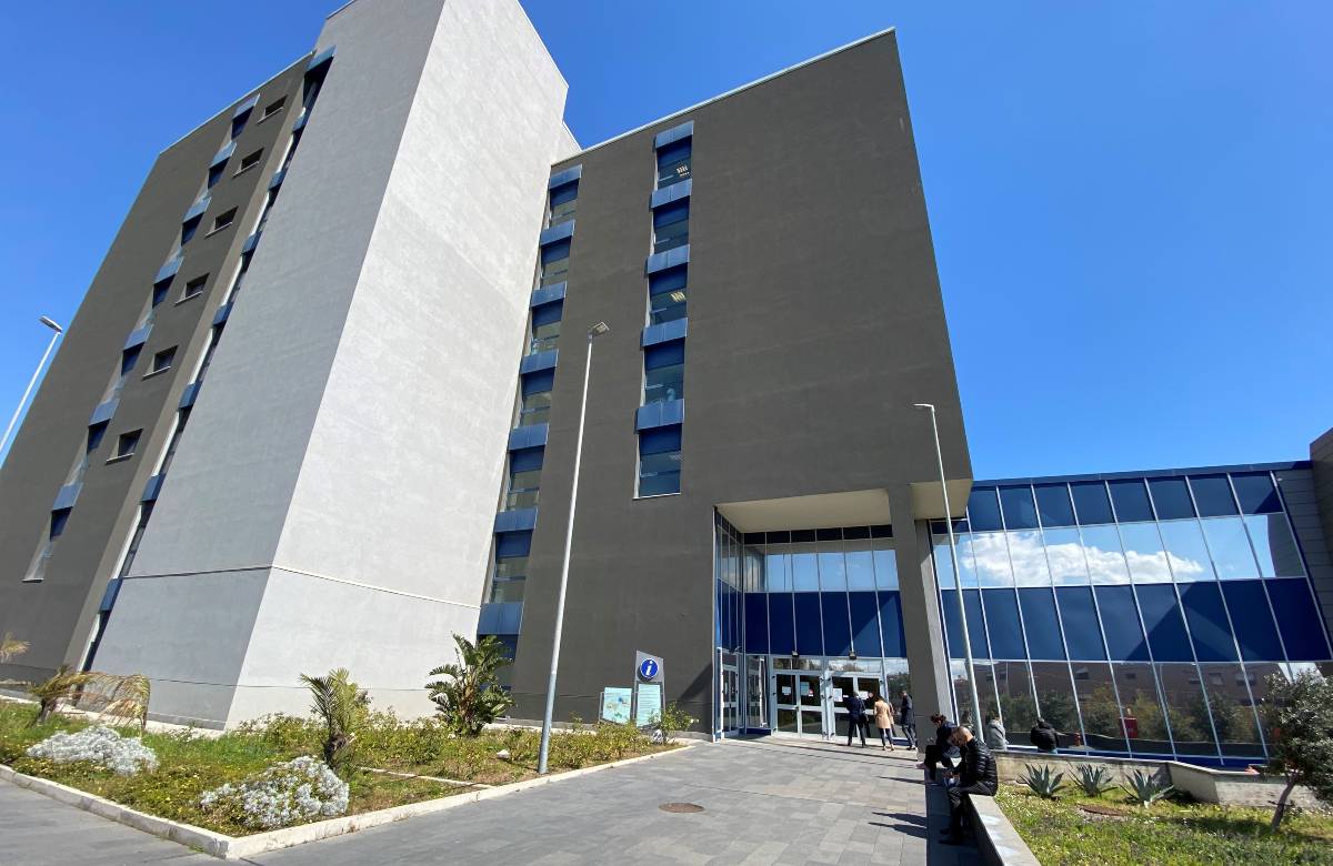 Policlinico San Marco di Catania, stabilizzati tredici dirigenti sanitari