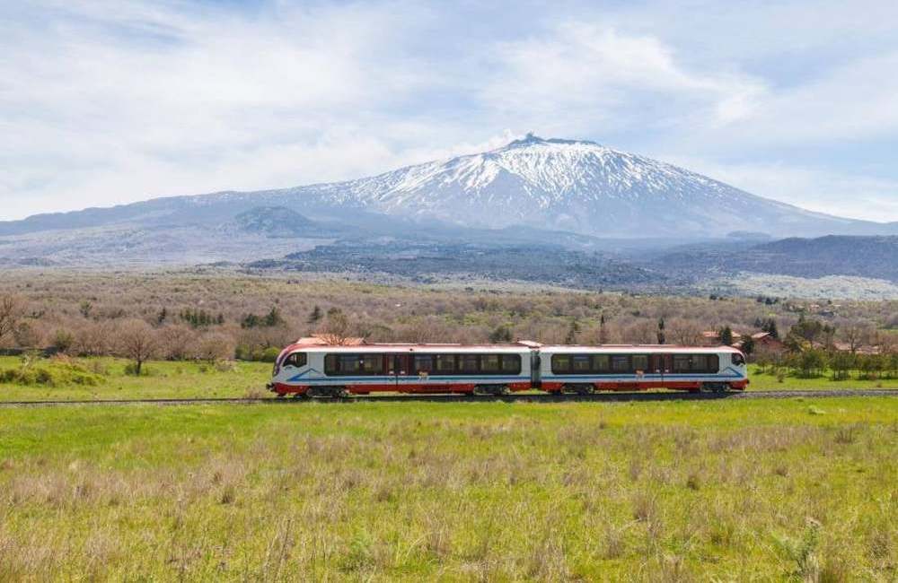 Chiusura della Circumetnea, Mec: si butterebbero 500 milioni di euro l’anno
