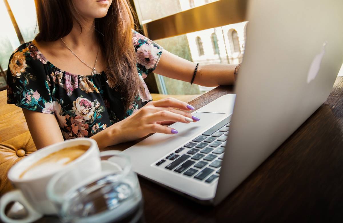 Lavoro, gli italiani cercano equilibrio con la vita privata. Difficile fare carriera