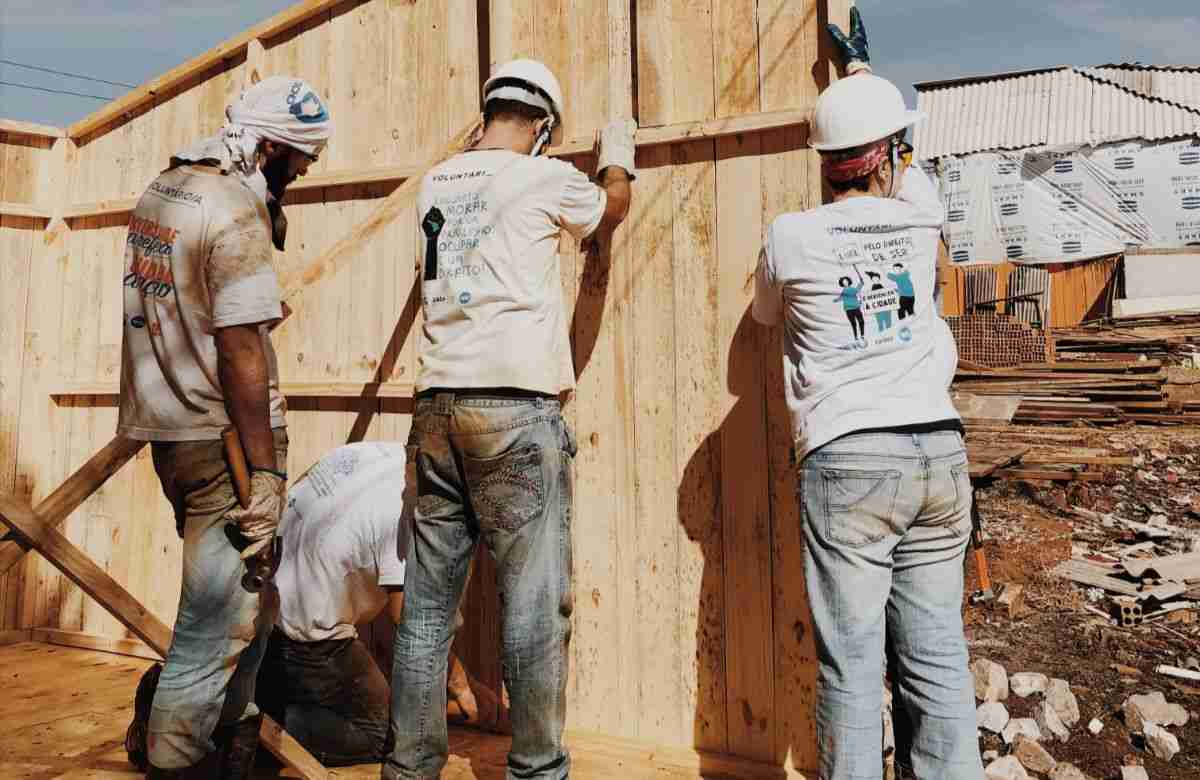 Caldo nei cantieri, “Restate in allerta”: linea d’emergenza di Fillea Cgil Catania