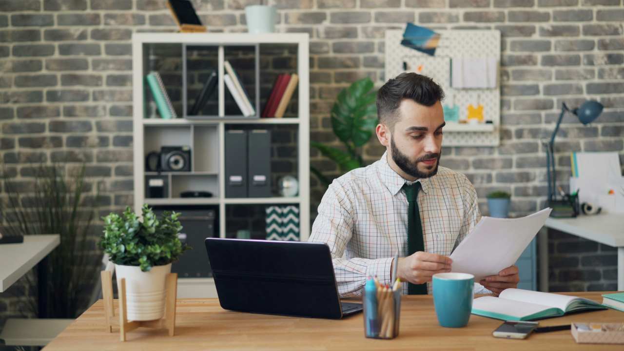 “Vi mandiamo a casa uno ad uno”, la minaccia dell’azienda italiana | Già inviate le prime lettere di licenziamento e prima di Ferragosto altre arriveranno