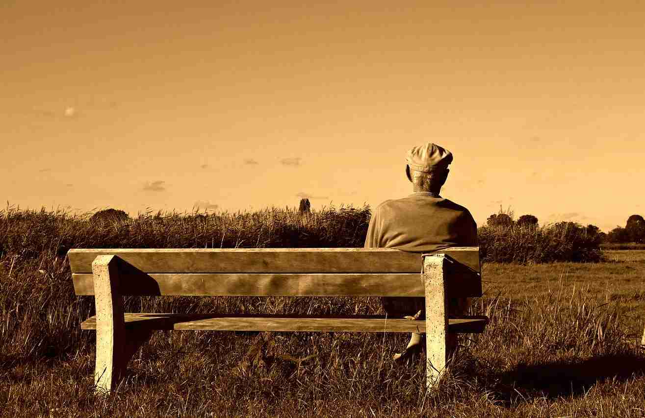 Anziani: sono sempre di più. Palermo e Catania segnano il record per ospizi