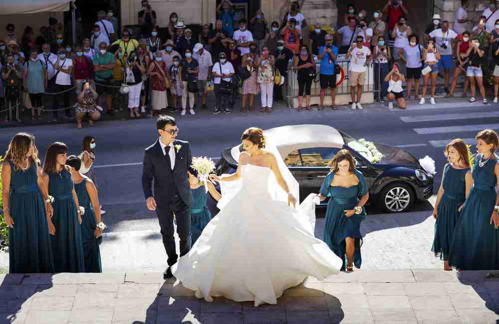 Covid: meno matrimoni, meno foto. Attività ridotta dell’85 per cento
