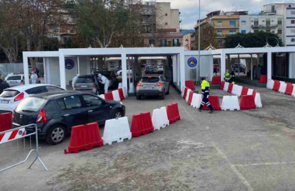 Covid: a Messina il tampone per chi non ha il green pass costa 15 euro