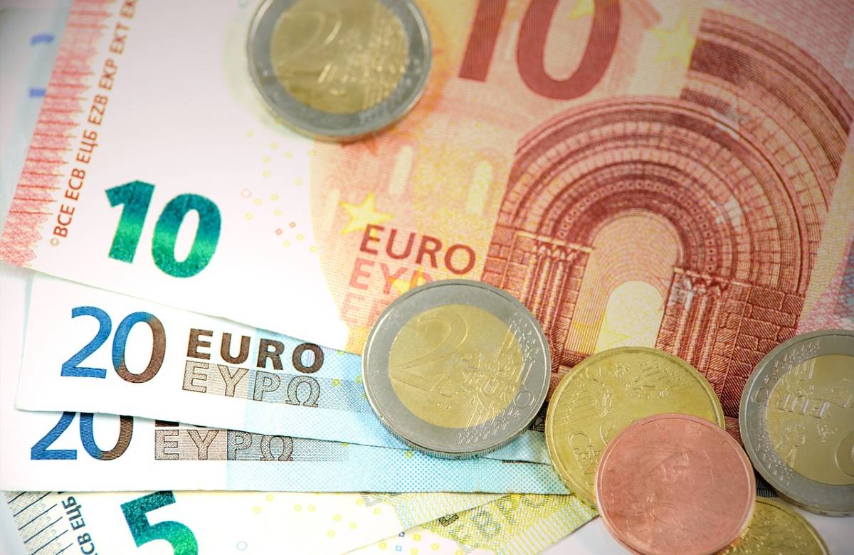 Meno prestiti, più depositi bancari: i siciliani scelgono di risparmiare