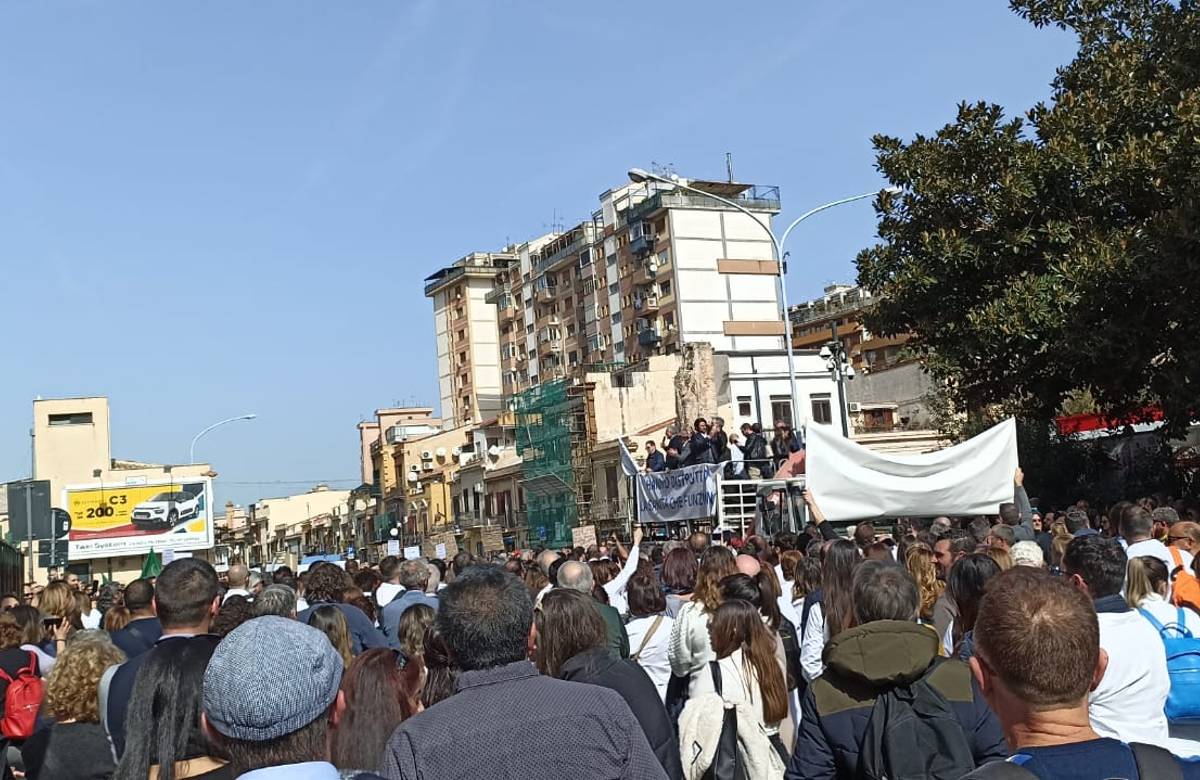 Sanità privata, “Nessuno tocchi Volo”.  Così Schifani prende tempo