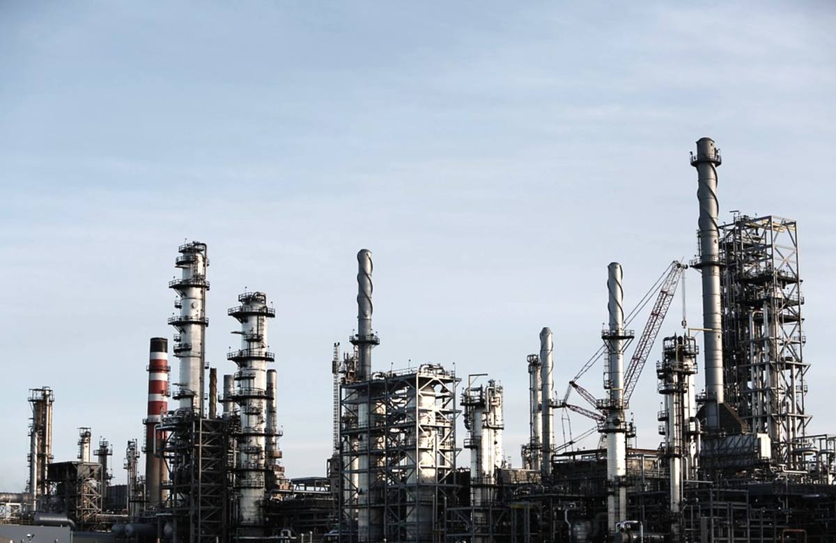 Confindustria Siracusa, un hub vaccinale per il polo industriale