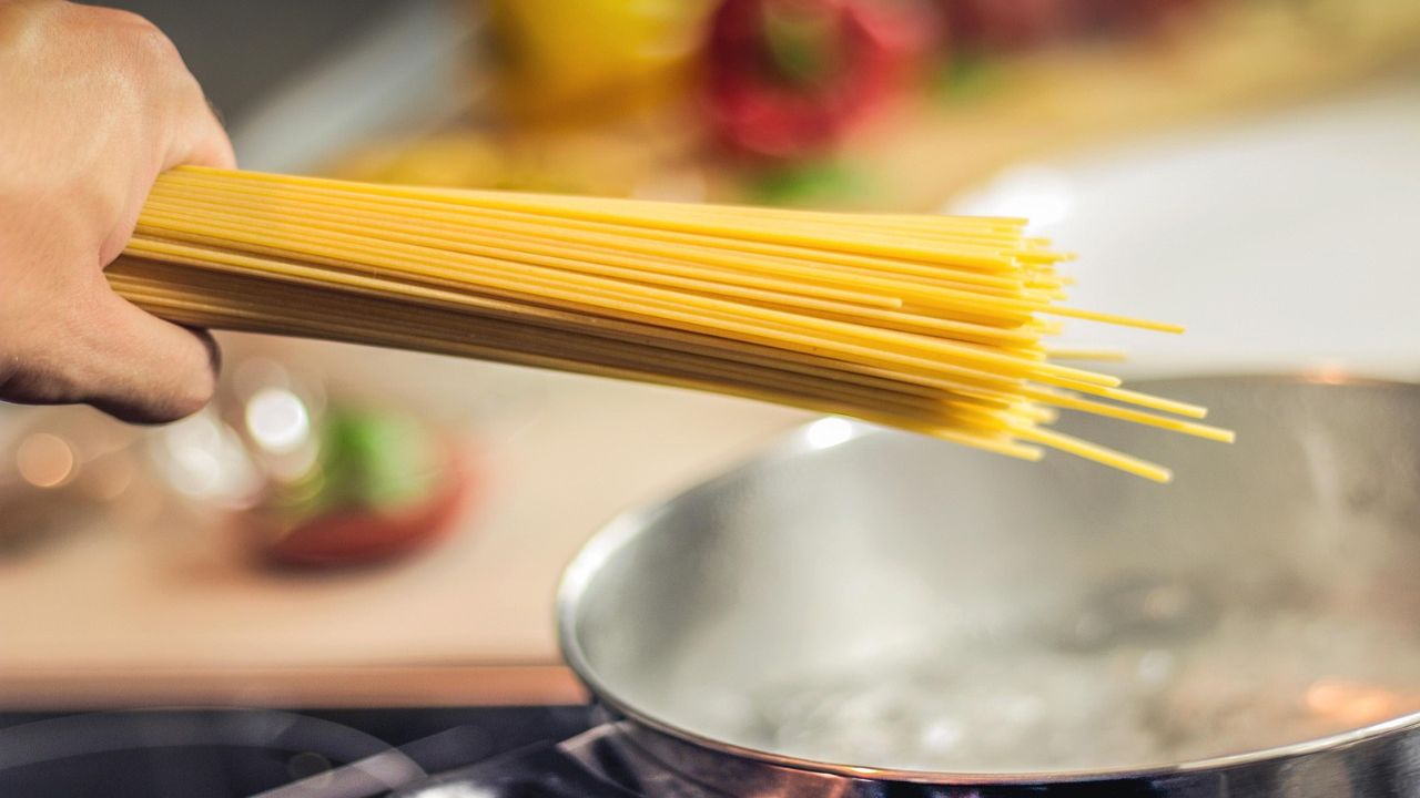 Acqua della pasta (Pixabay)-focusicilia.it